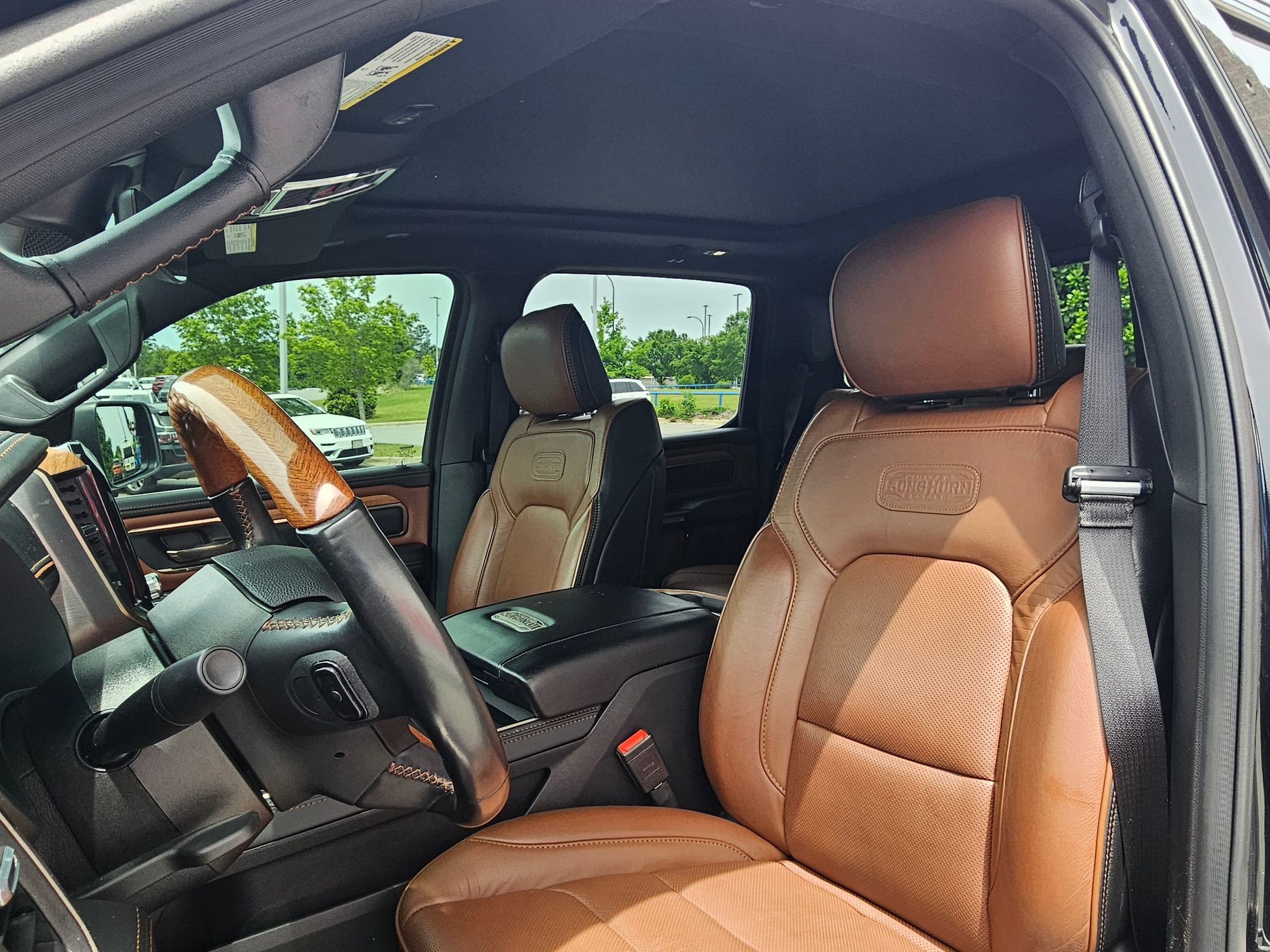 Used 2021 RAM 1500 Limited AWD/4WD image 21