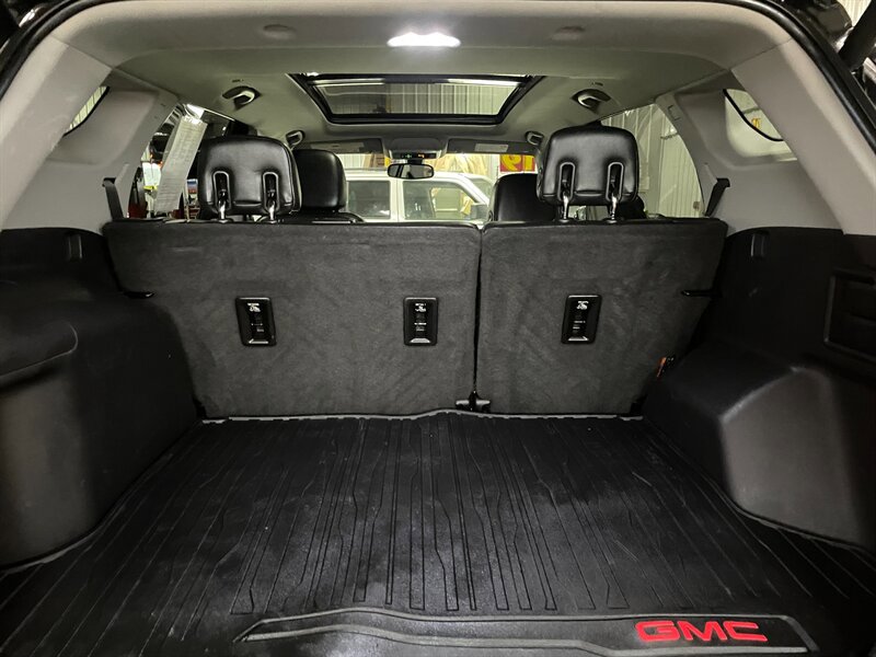 Used 2019 GMC Terrain SLT w/ Preferred Package image 27