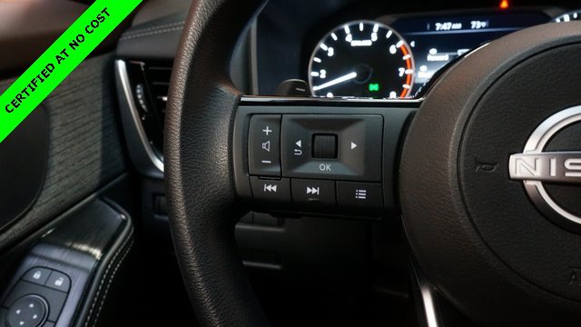 Used 2022 Nissan Rogue SV image 22