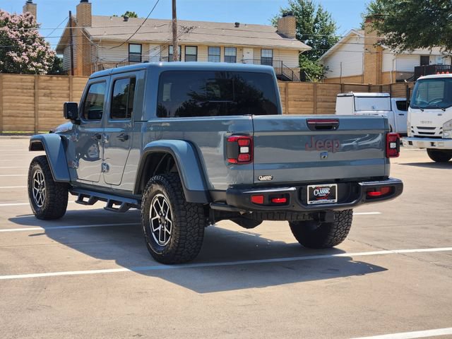 Used 2024 Jeep Gladiator Rubicon AWD/4WD image 3