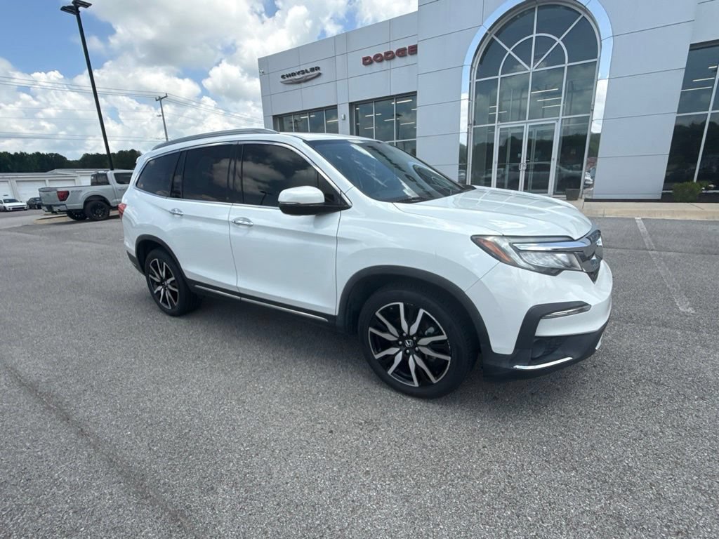 Used 2020 Honda Pilot Touring image 2