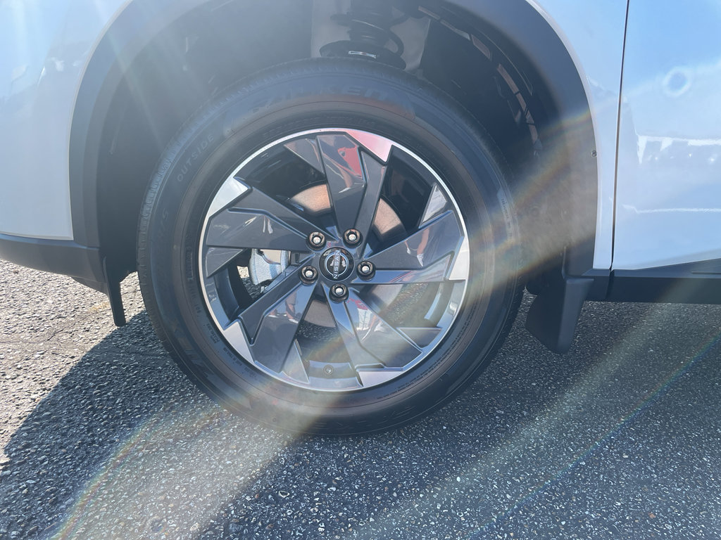 New 2026 Nissan Rogue SV image 25