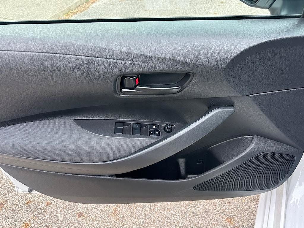 Certified 2023 Toyota Corolla LE w/ Carpet Mat Package (TMS) FWD image 13