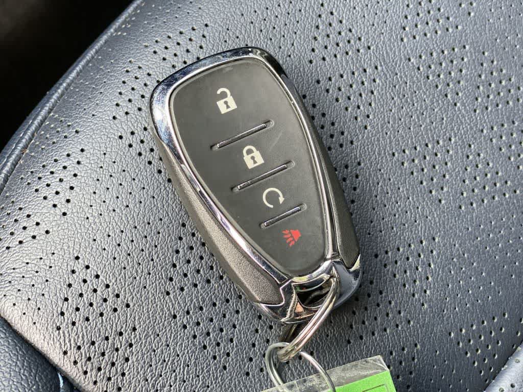 Used 2023 Chevrolet Bolt EUV Premier w/ Sun & Sound Package FWD image 30