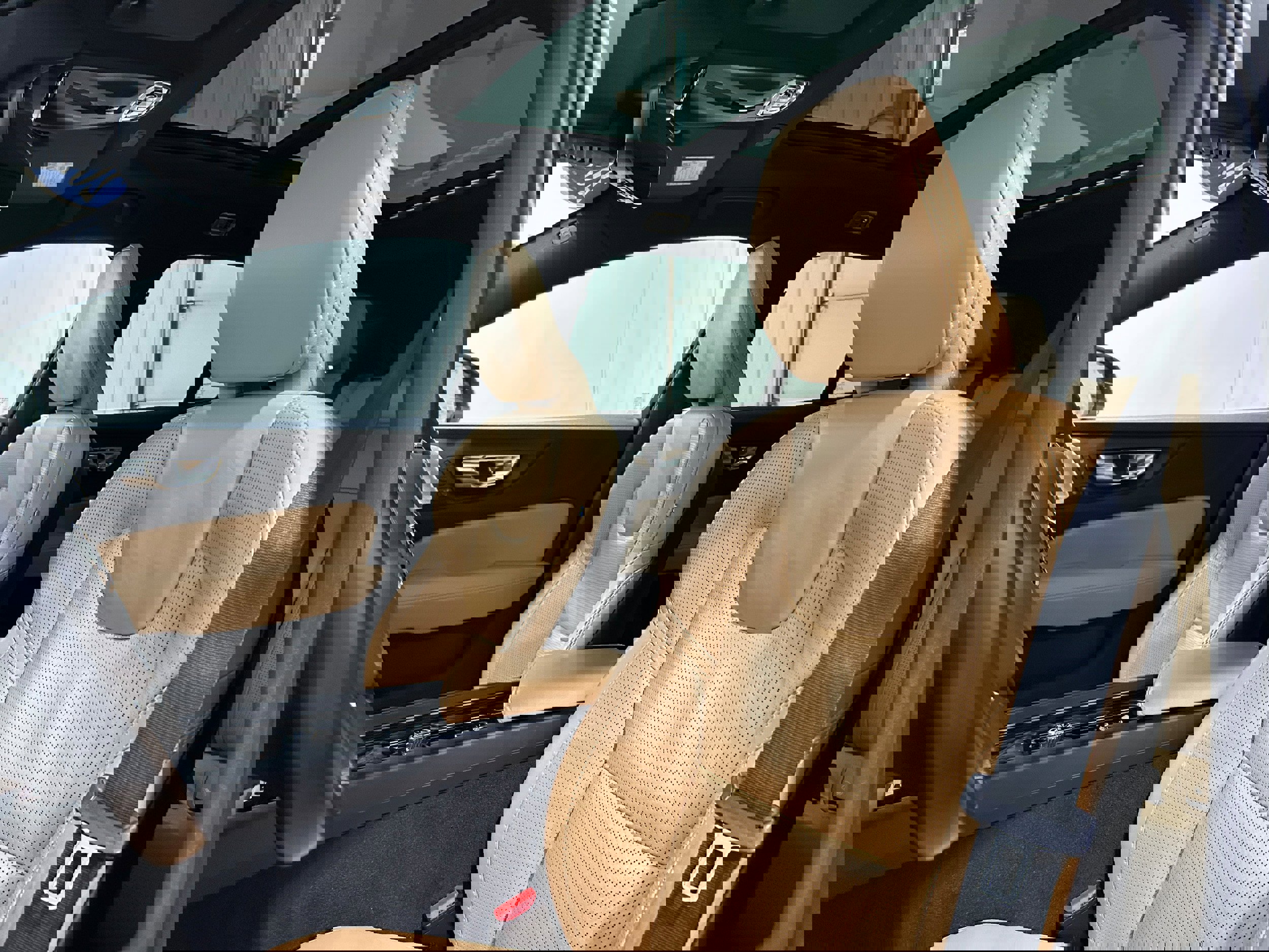 Used 2020 Volvo V60 T5 Cross Country image 23