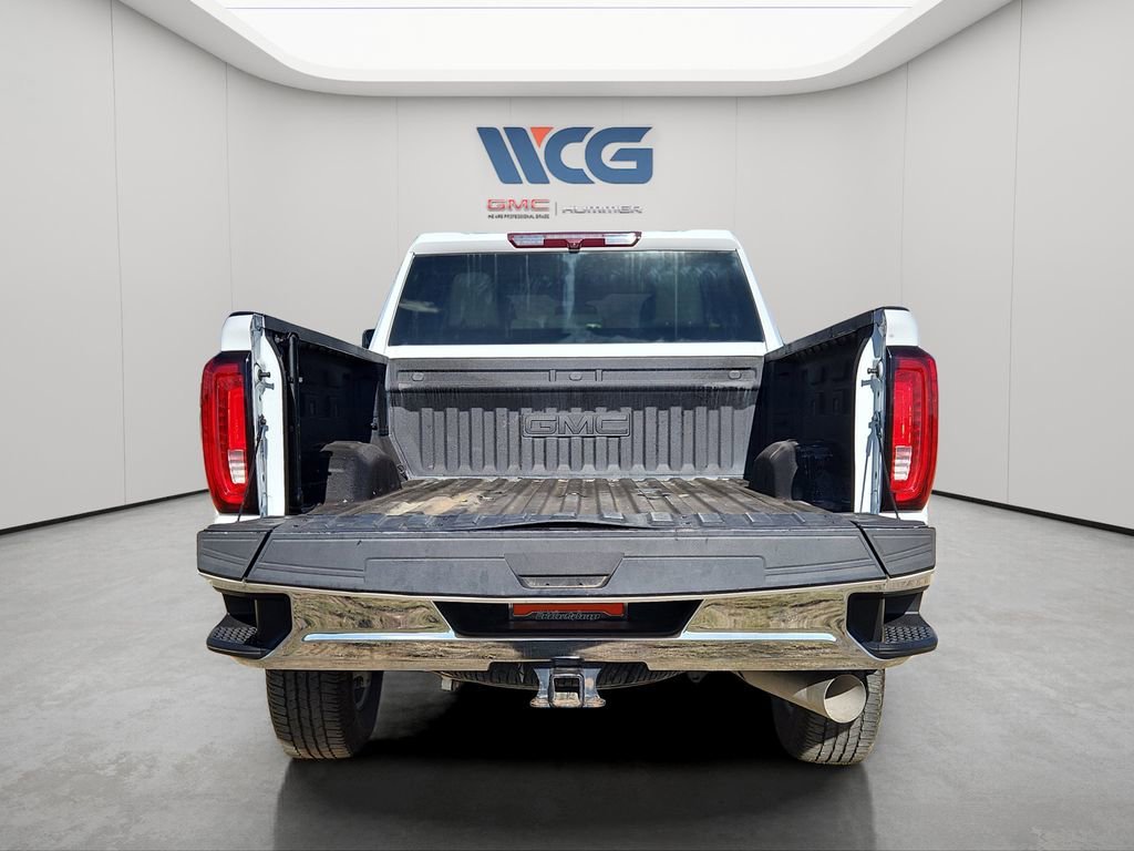 Used 2022 GMC Sierra 2500 SLT w/ Gooseneck/5TH Wheel Package AWD/4WD image 11