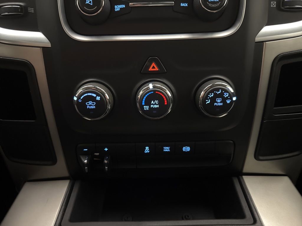 Used 2018 RAM 3500 Tradesman w/ Chrome Appearance Group AWD/4WD image 20