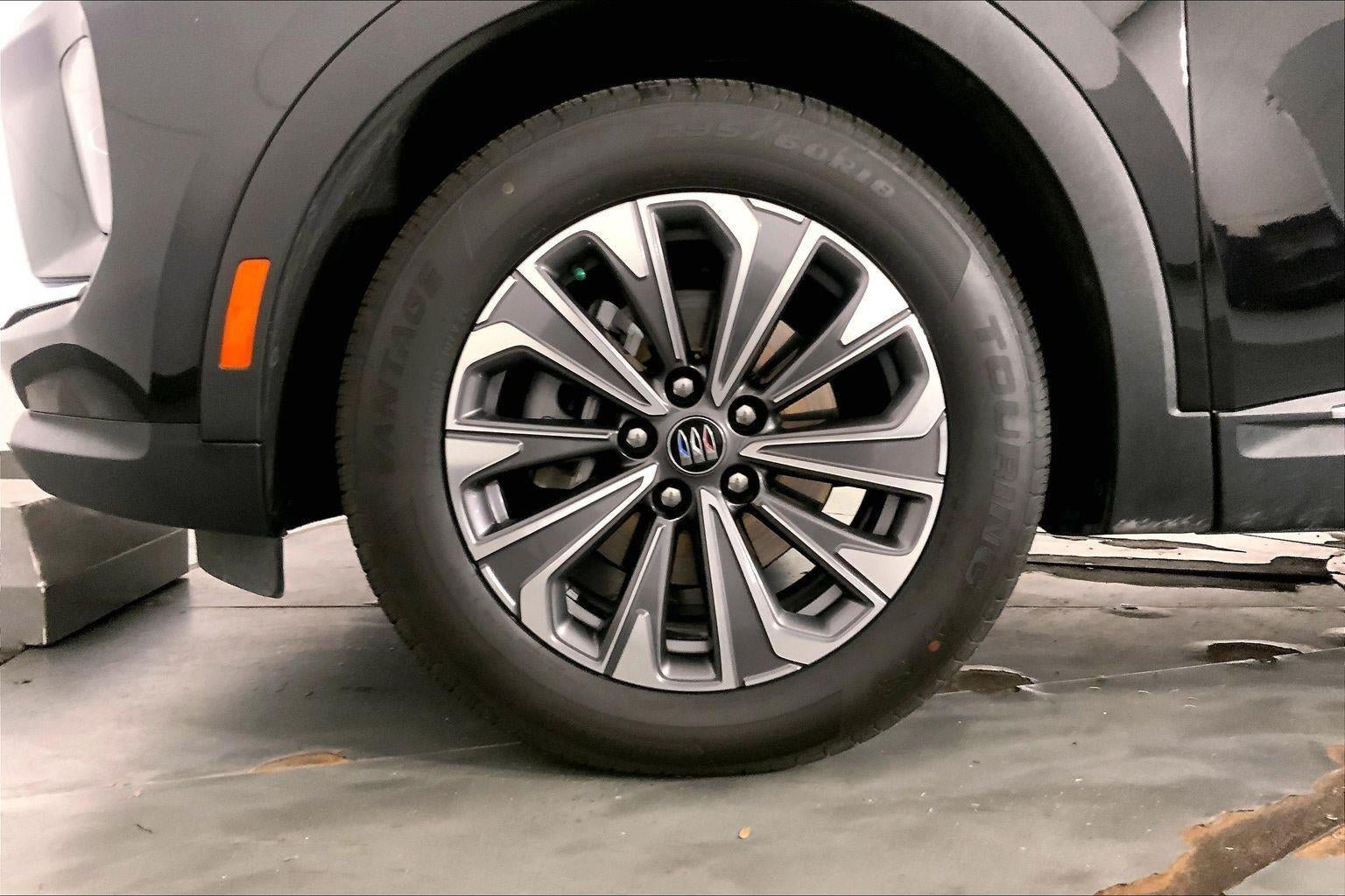 Used 2024 Buick Envision Preferred AWD/4WD image 9