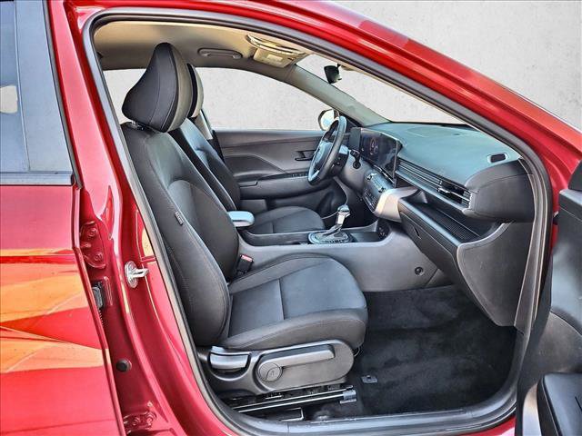 Used 2025 Hyundai Kona SEL FWD image 20