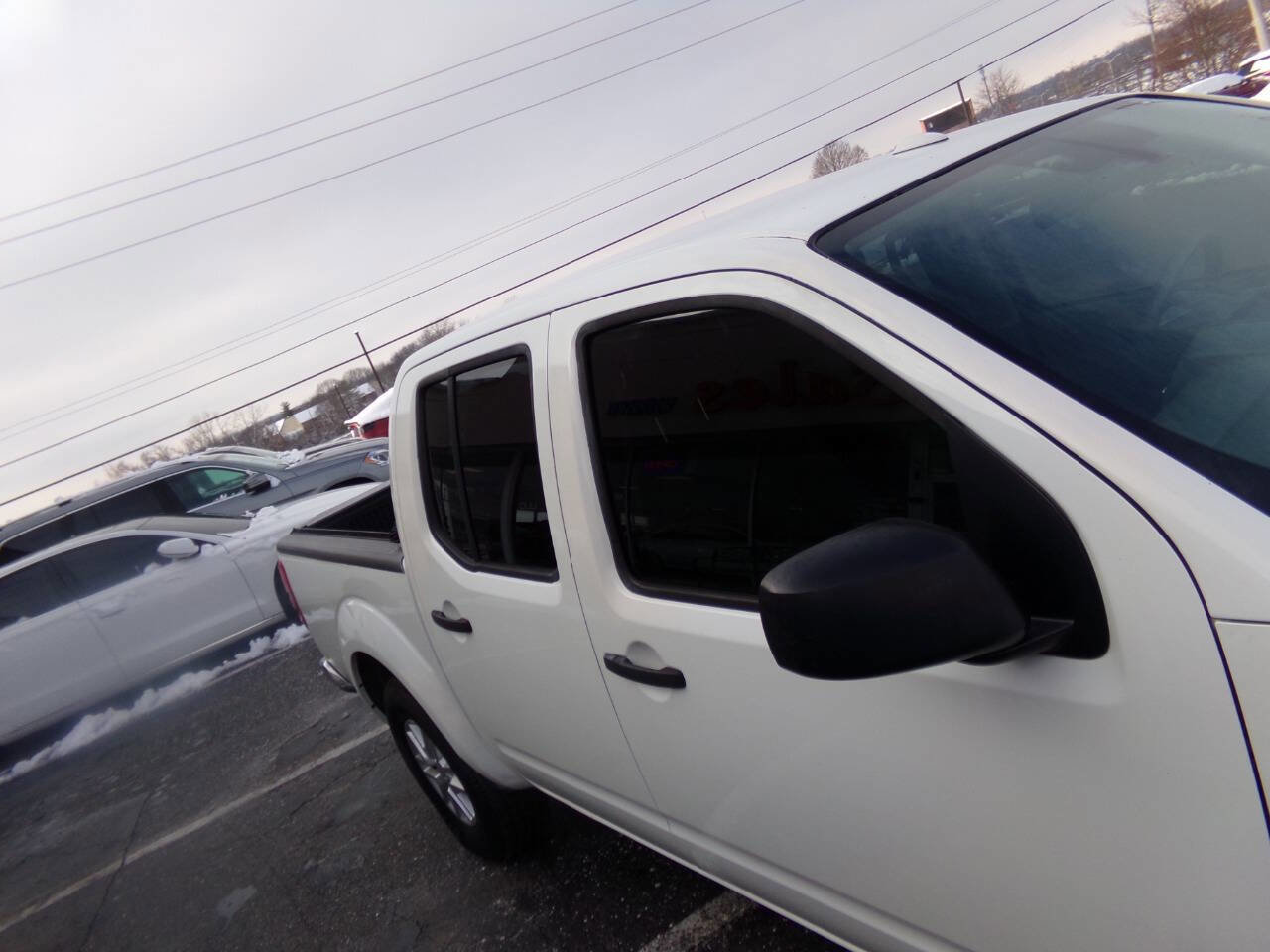 Used 2018 Nissan Frontier SV image 39