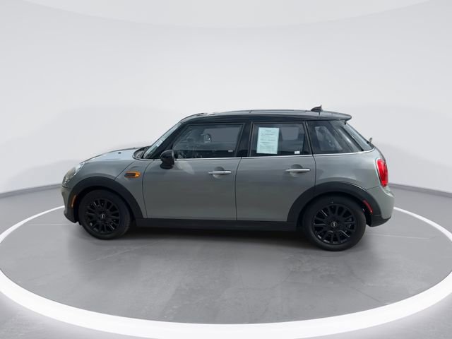 Used 2016 MINI Cooper 4-Door Hardtop FWD image 4
