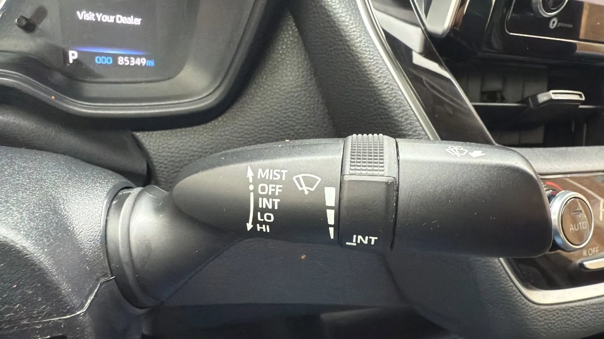 Used 2021 Toyota Corolla LE image 13