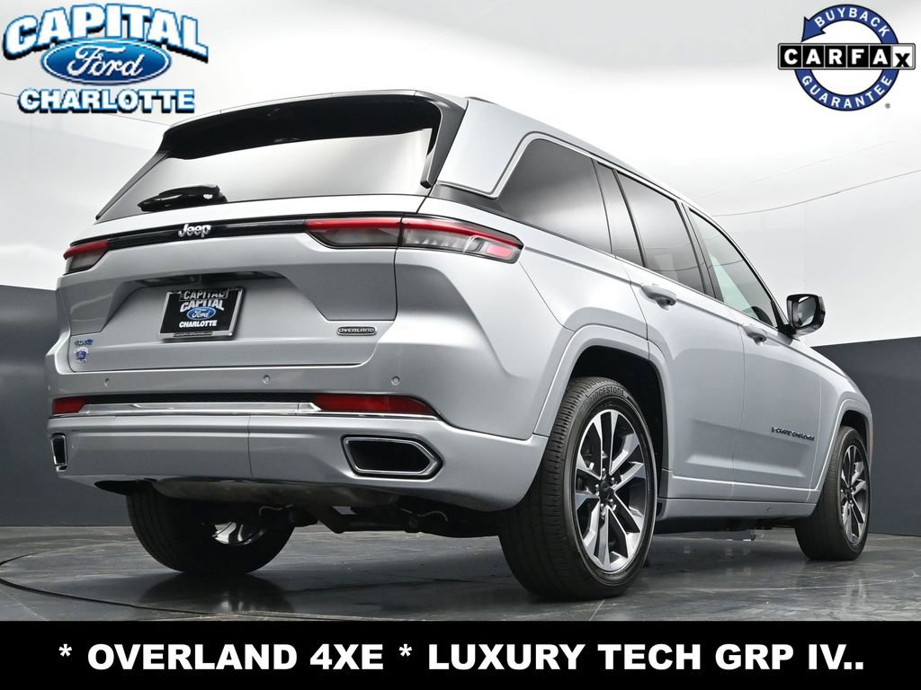 Used 2022 Jeep Grand Cherokee Overland w/ Advanced Protech Group III AWD/4WD image 27