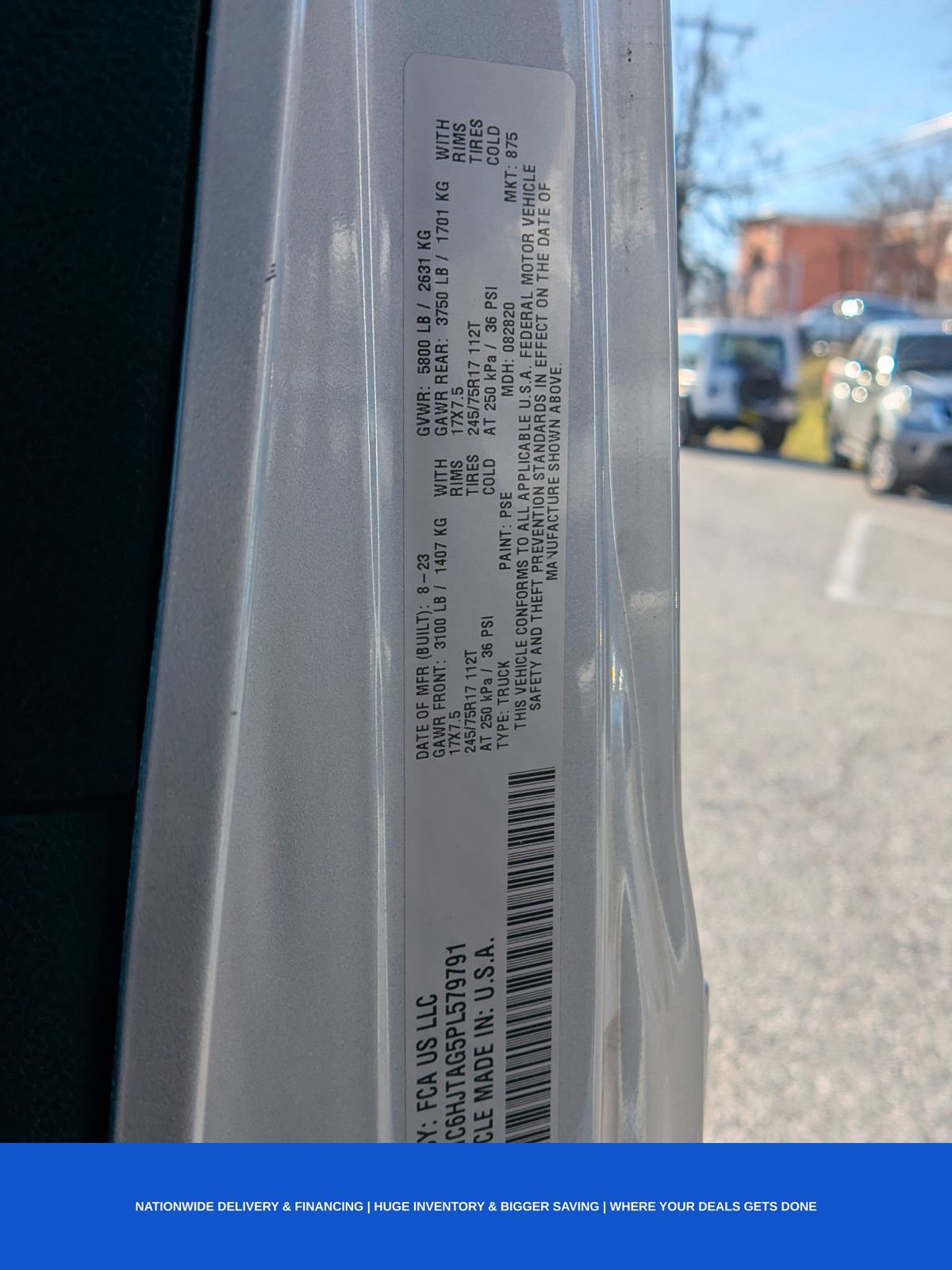 Used 2023 Jeep Gladiator Sport image 39