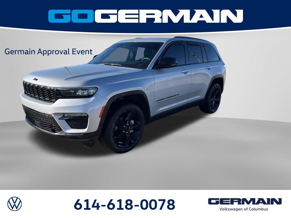 Used 2024 Jeep Grand Cherokee Limited w/ Black Appearance Package