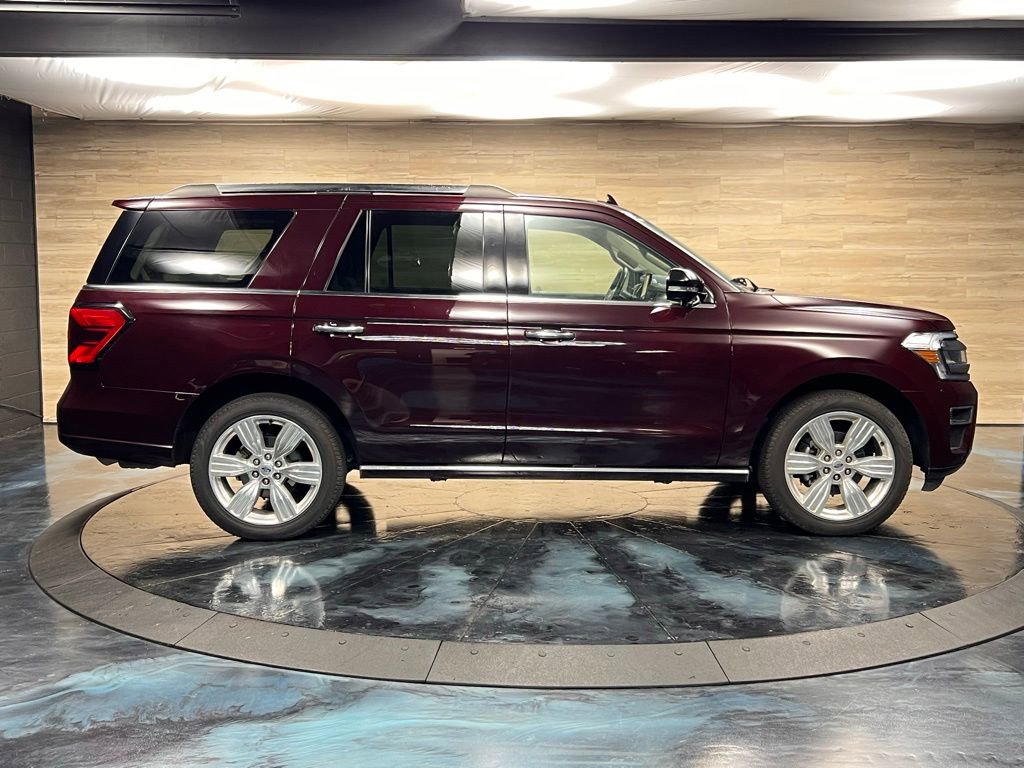 Used 2023 Ford Expedition Platinum image 14