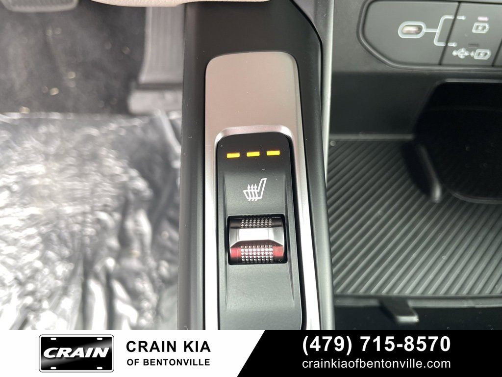 New 2025 Kia Sorento S image 21