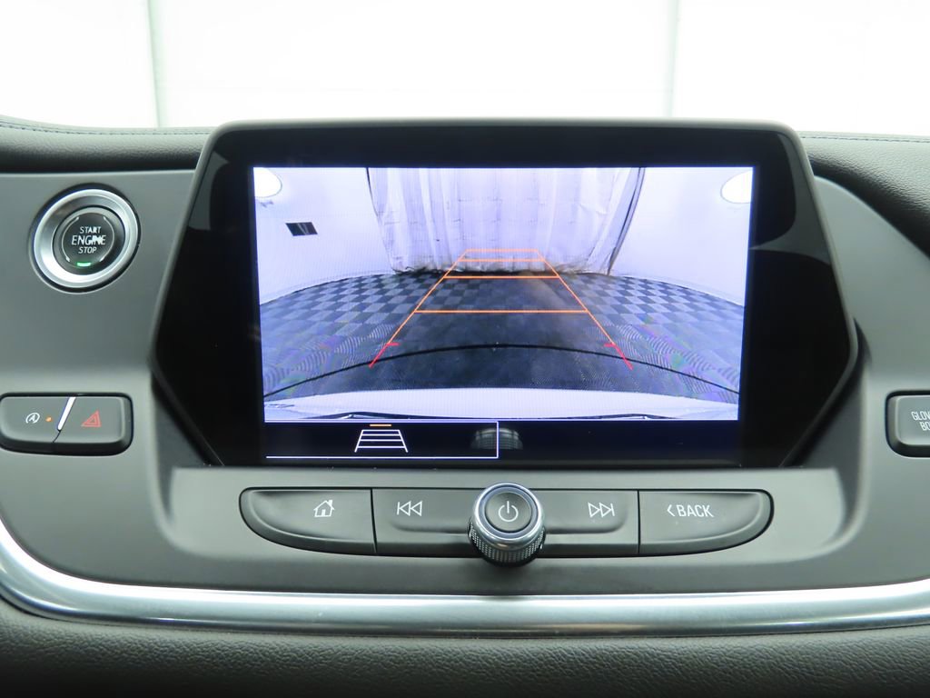 Used 2022 Chevrolet Blazer LT FWD image 14