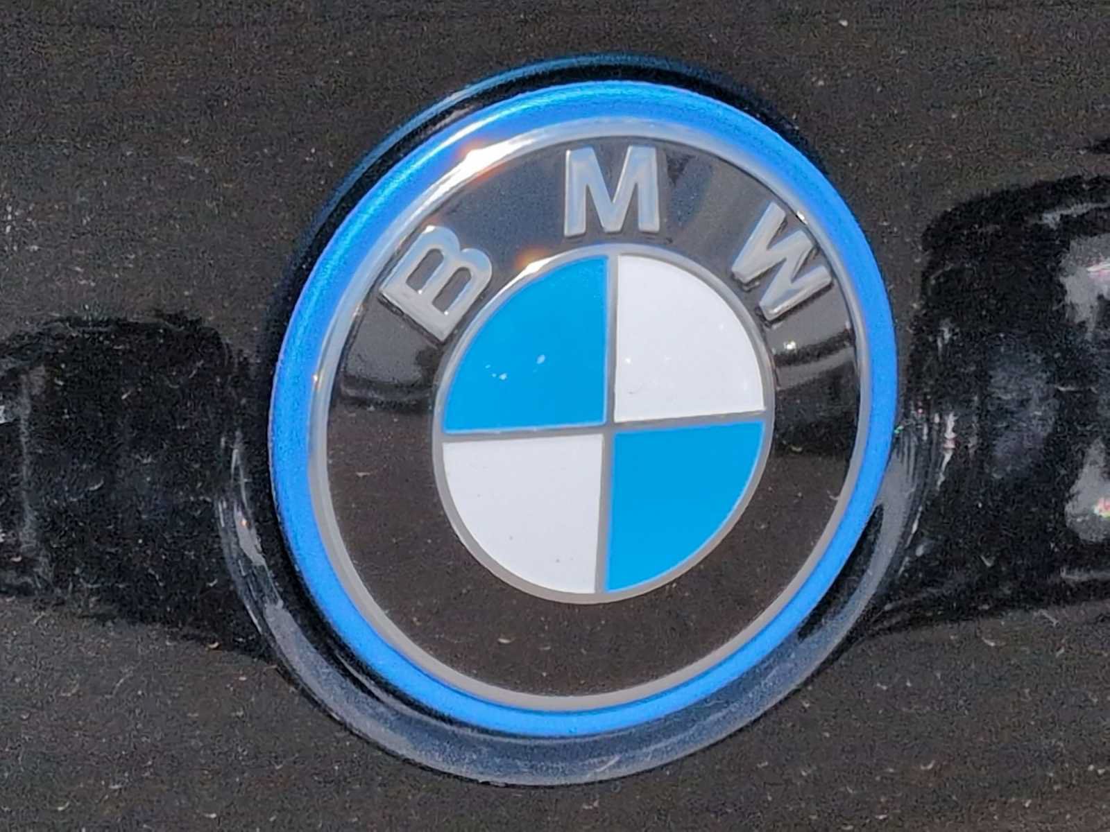 New 2026 BMW i5 w/ Executive Package AWD/4WD image 12