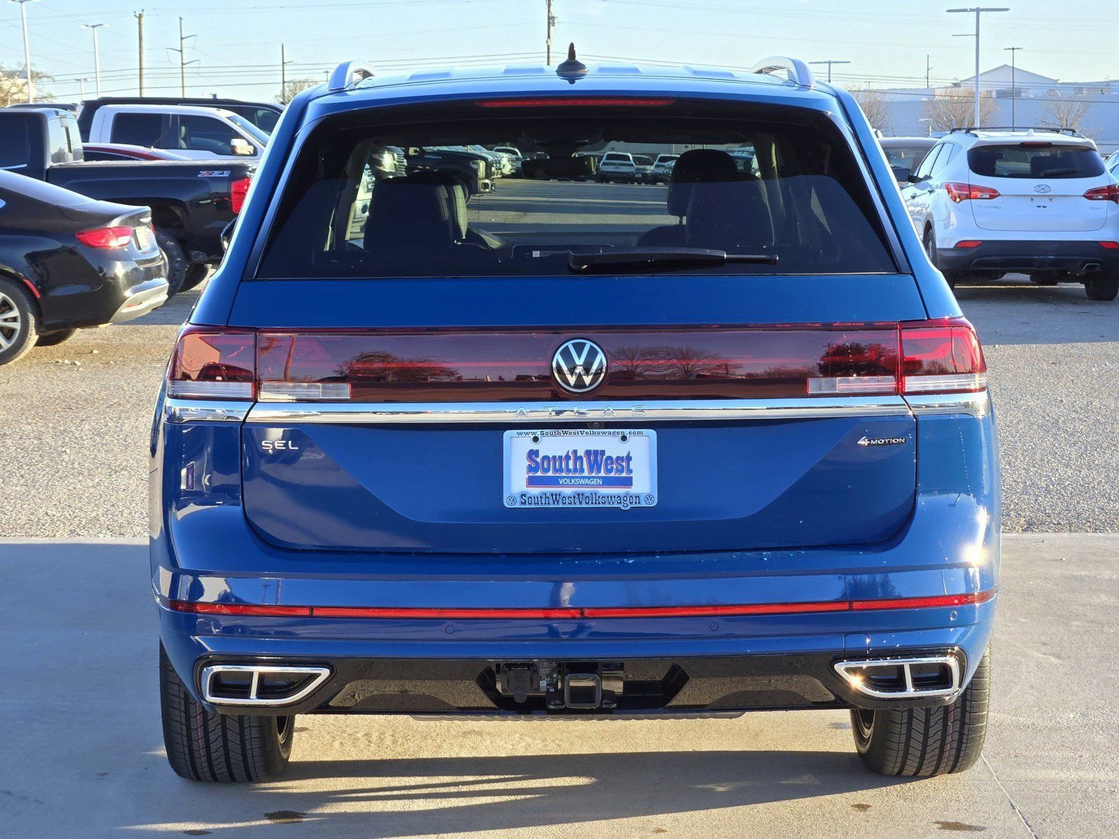 New 2025 Volkswagen Atlas SEL Premium R-Line image 5