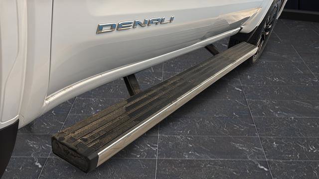 Used 2023 GMC Sierra 1500 Denali AWD/4WD image 44
