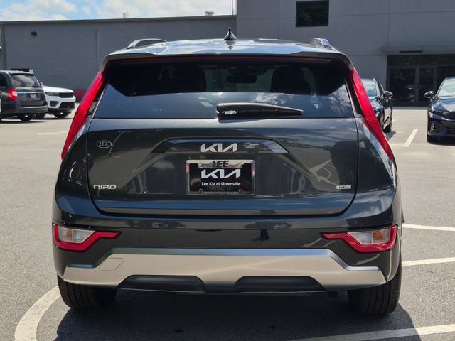 Used 2024 Kia Niro EX Touring FWD image 4