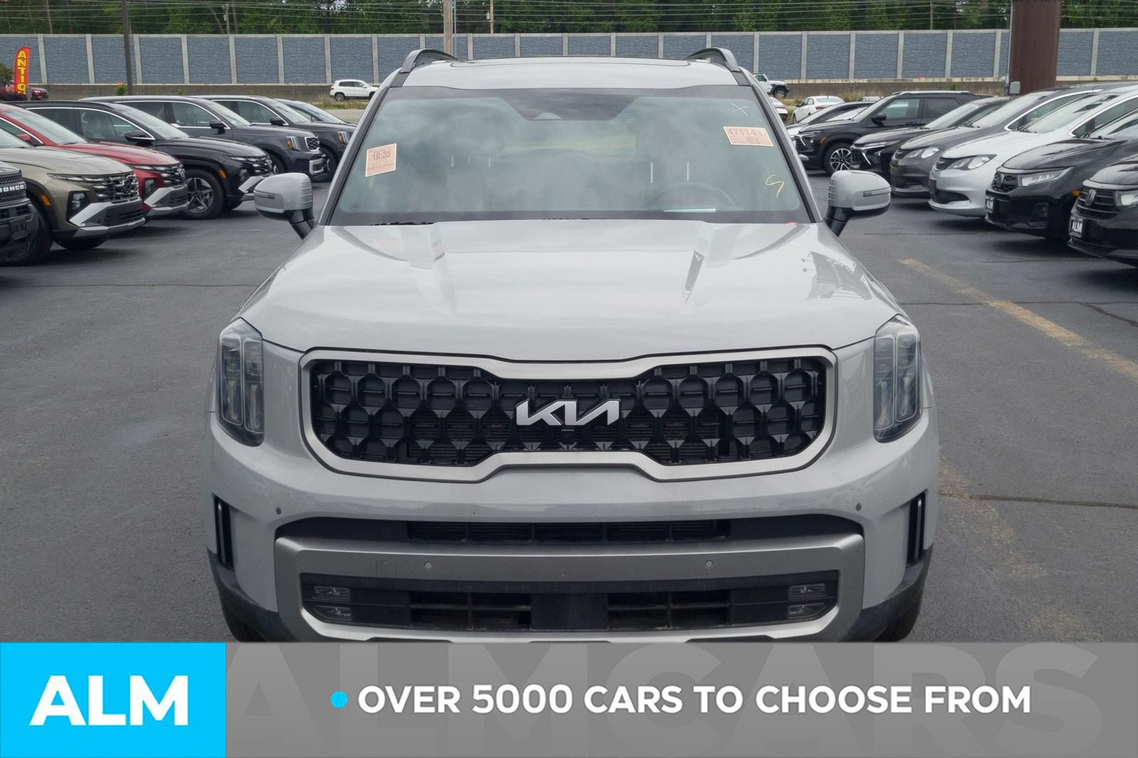 Used 2023 Kia Telluride SX X-Line AWD/4WD image 3