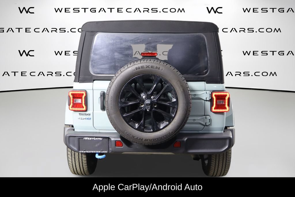Used 2024 Jeep Wrangler Unlimited Sahara AWD/4WD image 4