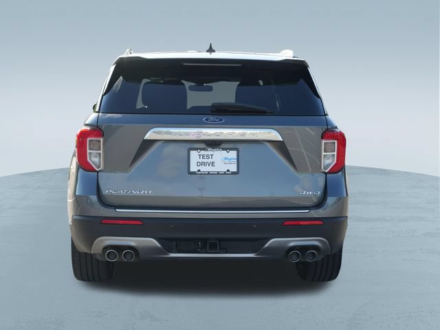 Used 2023 Ford Explorer Platinum w/ Technology Package AWD/4WD image 8