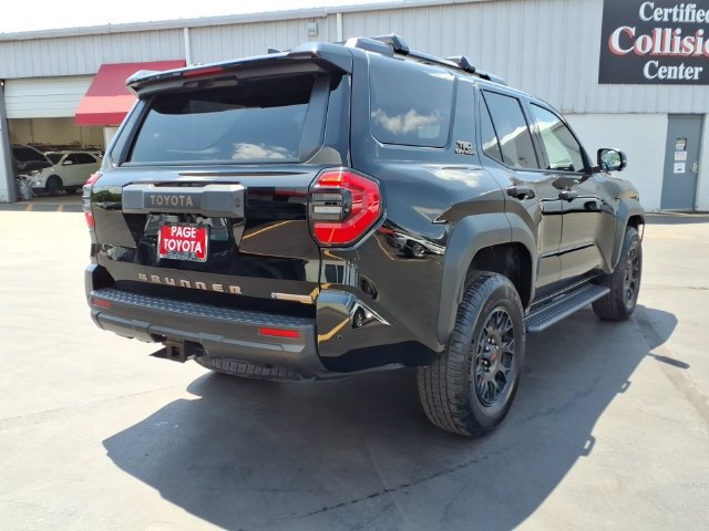 Used 2025 Toyota 4Runner TRD Off-Road Premium AWD/4WD image 11