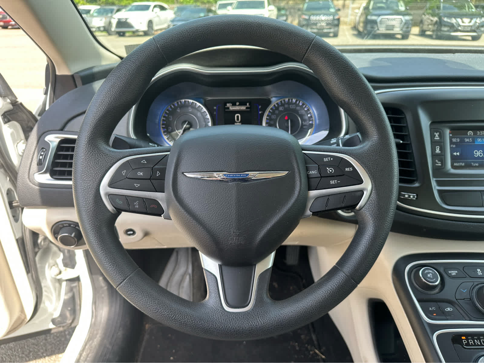 Used 2016 Chrysler 200 Limited FWD image 11