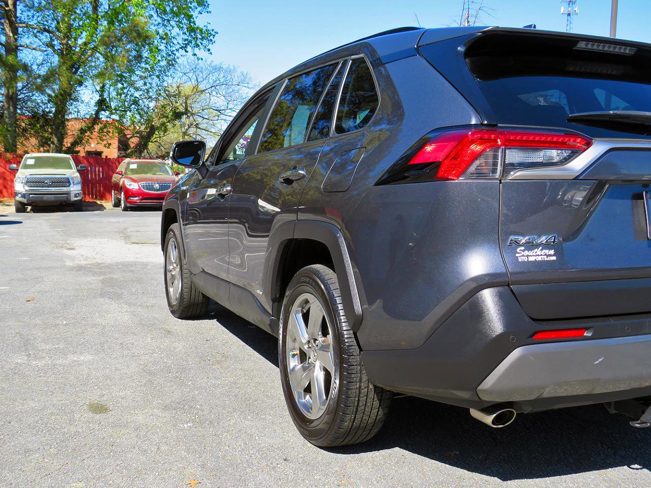 Used 2019 Toyota RAV4 Limited image 41