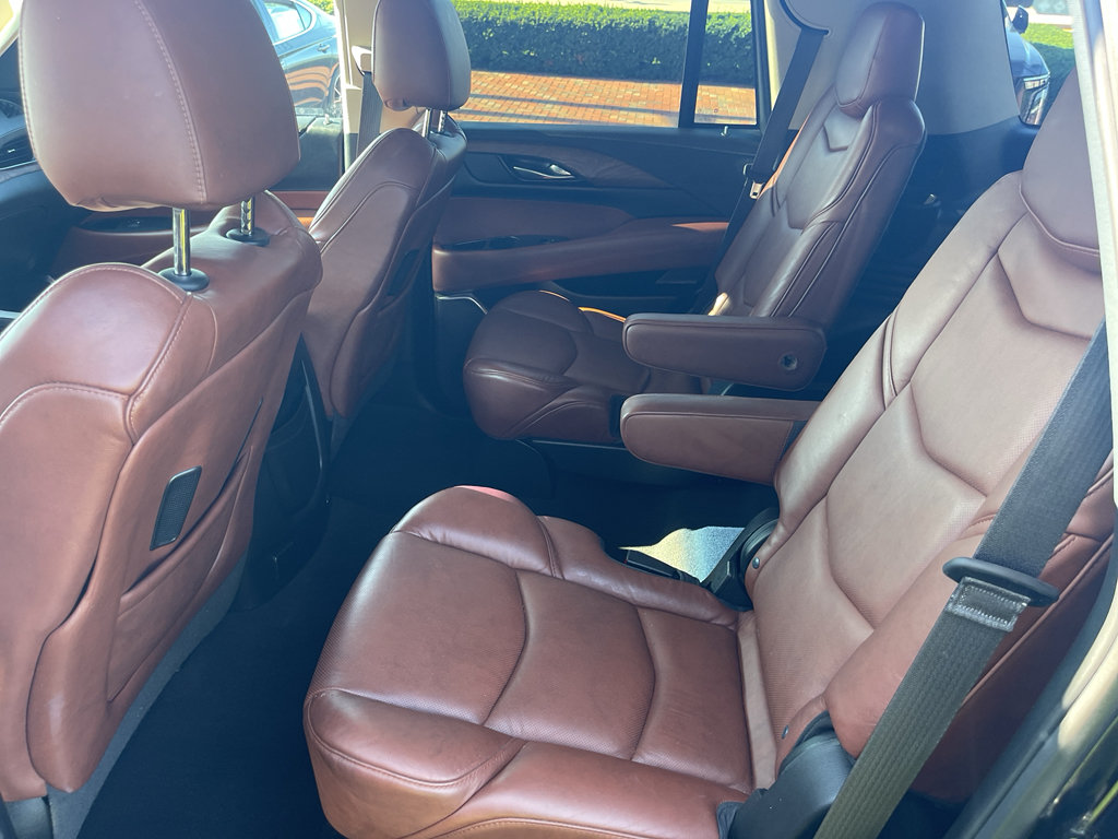 Used 2019 Cadillac Escalade Premium Luxury AWD/4WD image 28