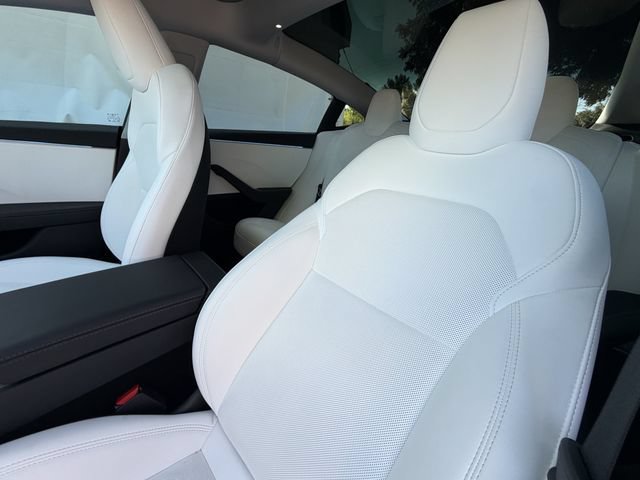 Used 2025 Tesla Model 3 Long Range RWD image 24
