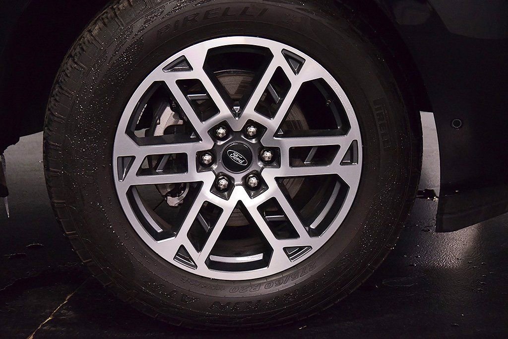 Used 2025 Ford Expedition Max Active image 10