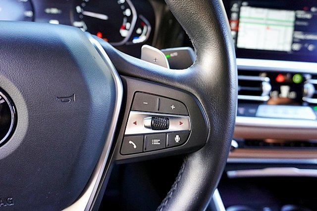 Used 2022 BMW 330i Sedan w/ Driving Assistance Package image 35