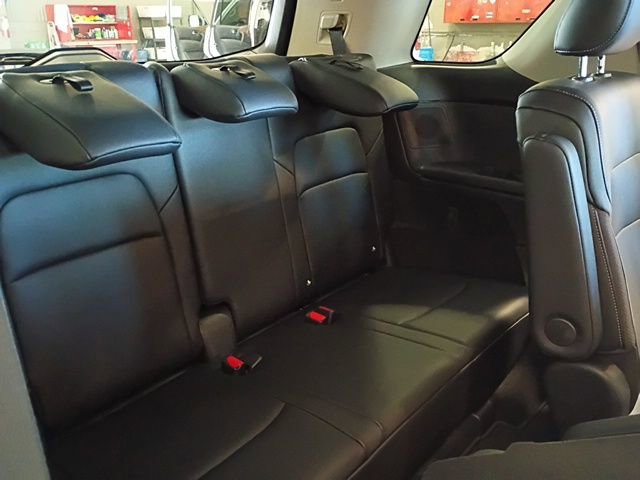 New 2026 Nissan Pathfinder SL image 13