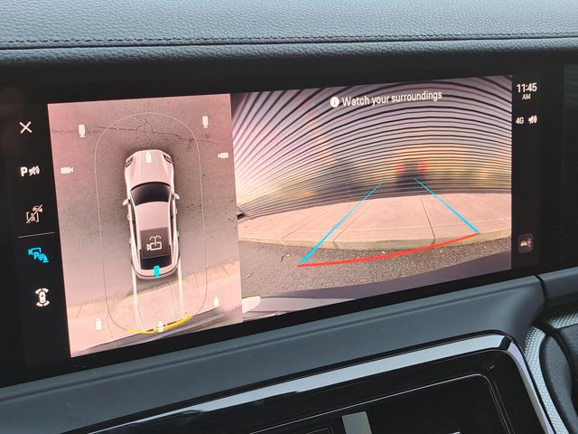 Used 2025 Porsche Panamera 4 image 28