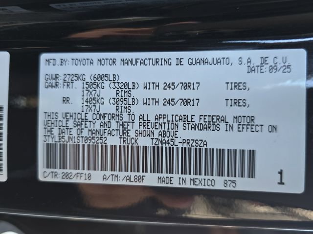Used 2025 Toyota Tacoma SR5 image 34