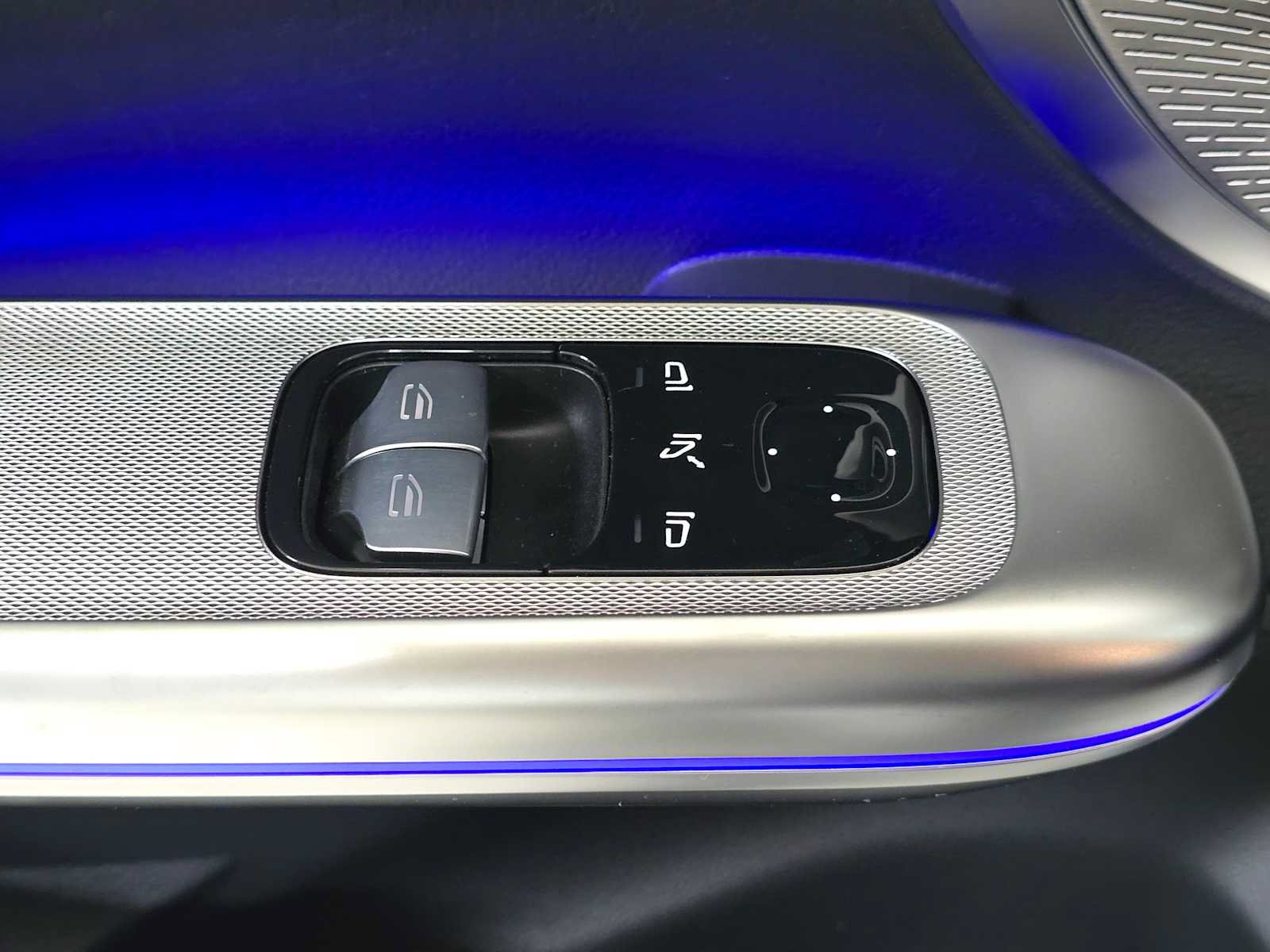New 2026 Mercedes-Benz CLE 300 4MATIC Coupe image 25