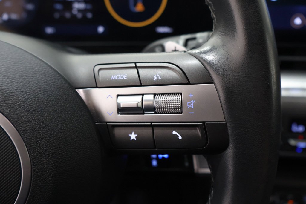 Used 2024 Hyundai Kona SEL w/ Convenience Package FWD image 20