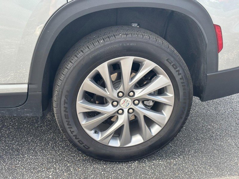 Certified 2025 Buick Enclave Preferred AWD/4WD image 9