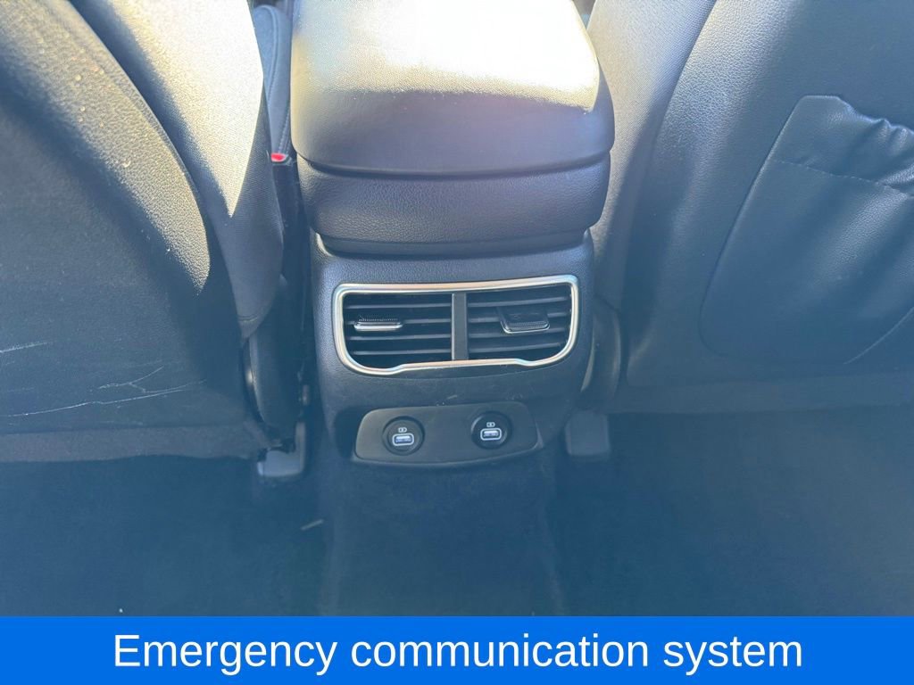 Used 2022 Hyundai Santa Fe SEL w/ Convenience Package image 15