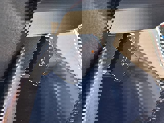 Used 2023 Subaru Outback Limited image 32