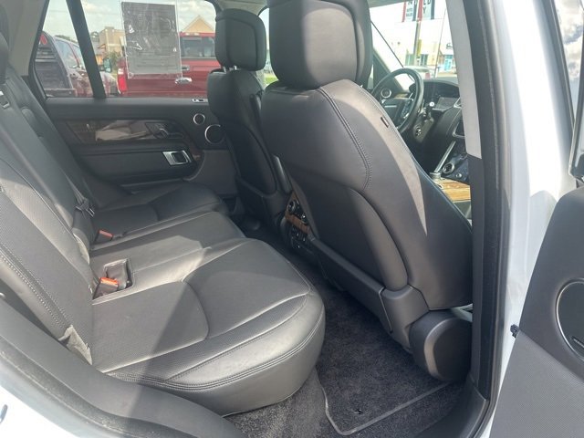 Used 2019 Land Rover Range Rover HSE image 9
