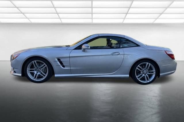 Used 2013 Mercedes-Benz SL 550 image 8