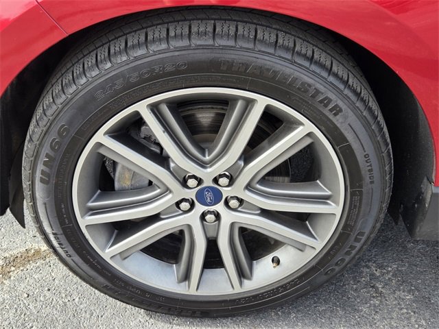 Certified 2022 Ford Edge Titanium image 16