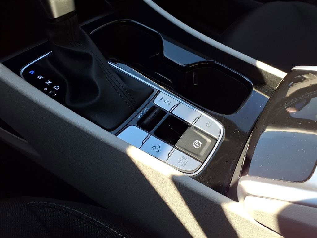 Used 2024 Hyundai Tucson SE image 8