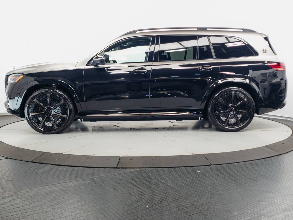 Used 2025 Mercedes-Benz Maybach GLS 600 4MATIC image 4