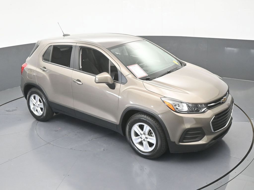Used 2021 Chevrolet Trax LS w/ Tint and Cruise Package FWD image 51
